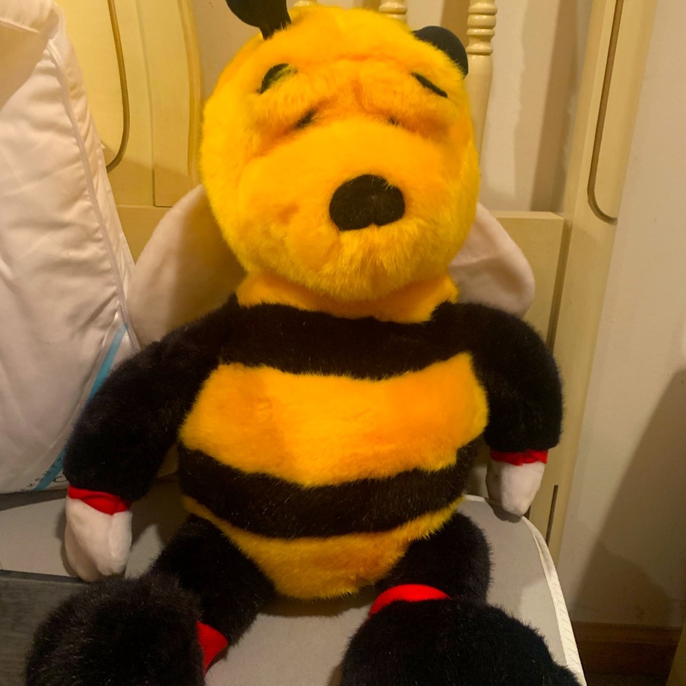 🥳Host Pick🤩1998 LARGE plush 🐝 bee 🐻